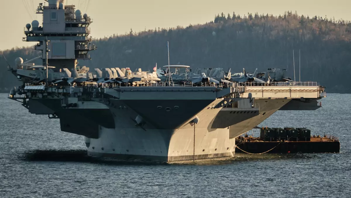 Lotniskowiec USS Gerald R. Ford w 2022 r.