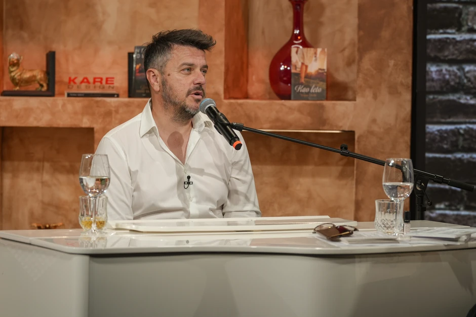 Balkanskom ulicom Boris Režak