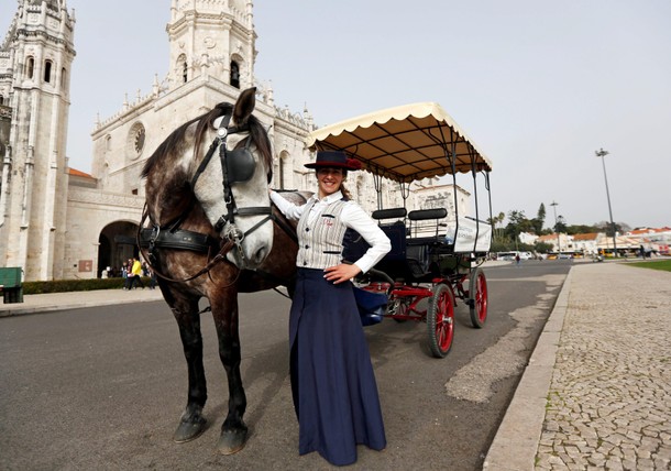 The Wider Image: Women at work around the world