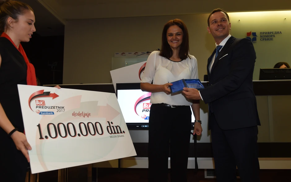 Mali uručuje nagradu tehnologu "Suncokreta"