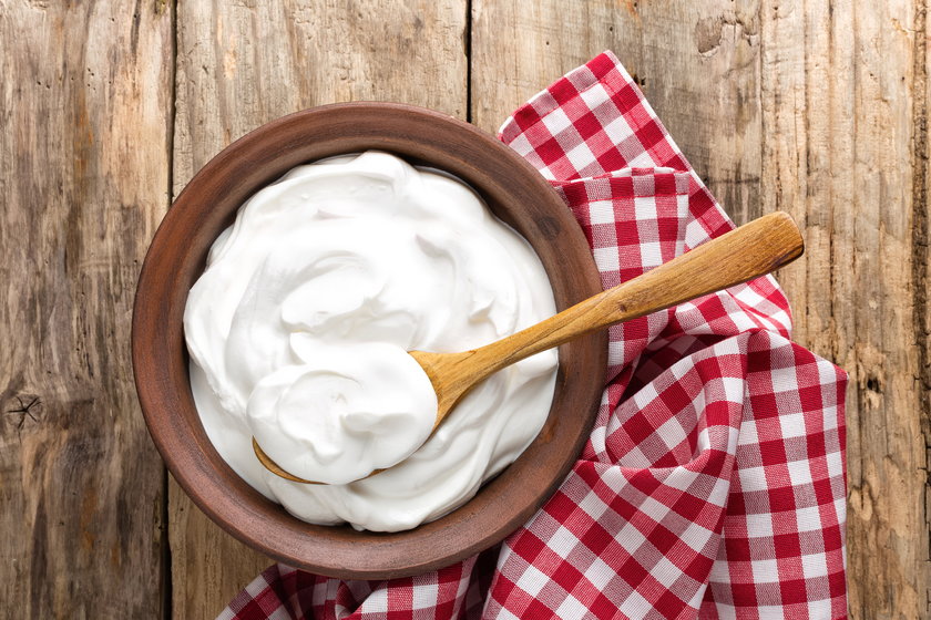 Ajran, skyr, jogurt grecki... Czy znasz te mleczne produkty?