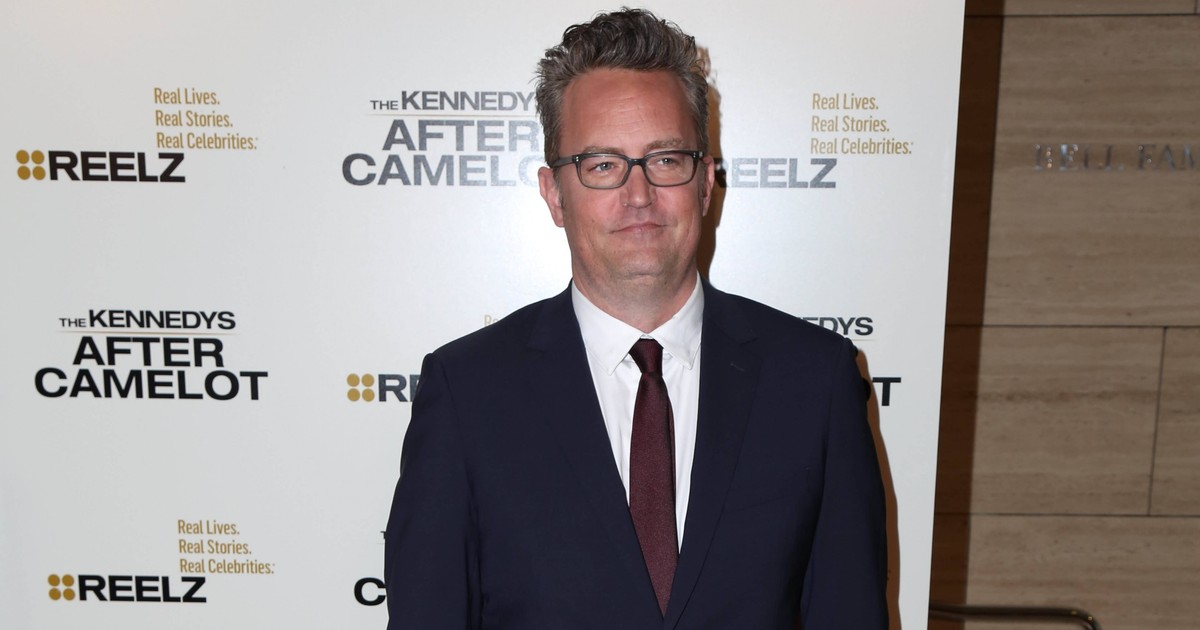 Śmierć Matthew Perry'ego. Dokument Netflixa ujawnia 5 kluczowych informacji