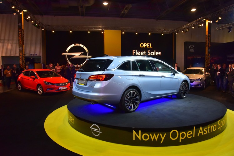 Opel astra sports tourer