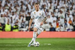 Toni Kroos: Piłkarze są marionetkami w rękach FIFA i UEFA