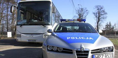 Szok! Kompletnie pijany kierowca woził ludzi autobusem