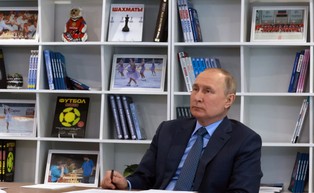 Nawalny chwali brytyjskie sankcje na otoczenie Putina: Rosyjskie media o nich milczą to znak, że są słuszne