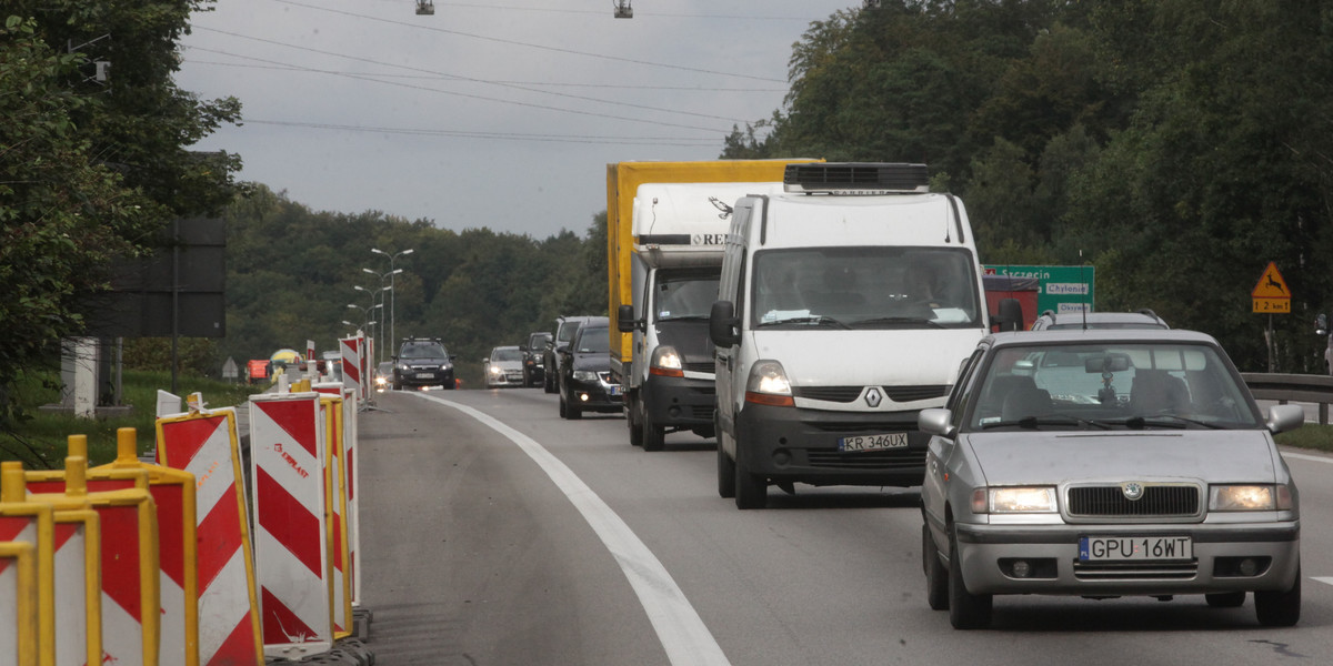 Uwaga kierowcy! Zwężenie na obwodnicy