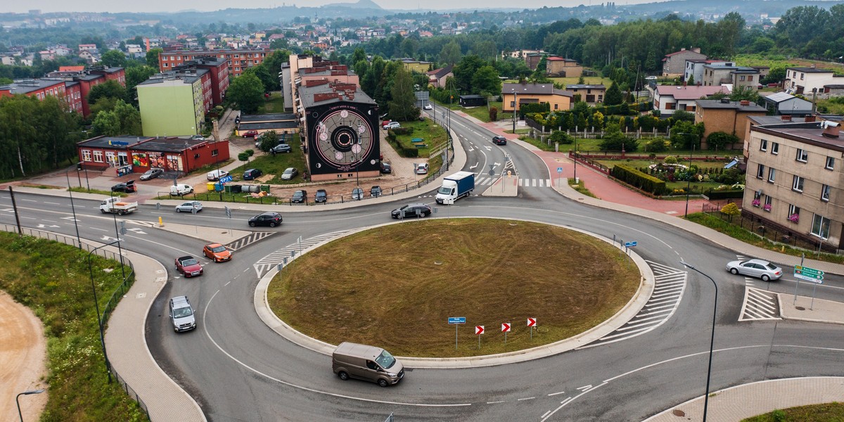 Na rondzie w Rybniku stanie 15-metrowa wieża Eiffla