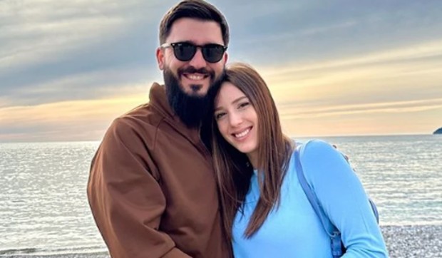 Danica Crnogorčević u farmerkama
