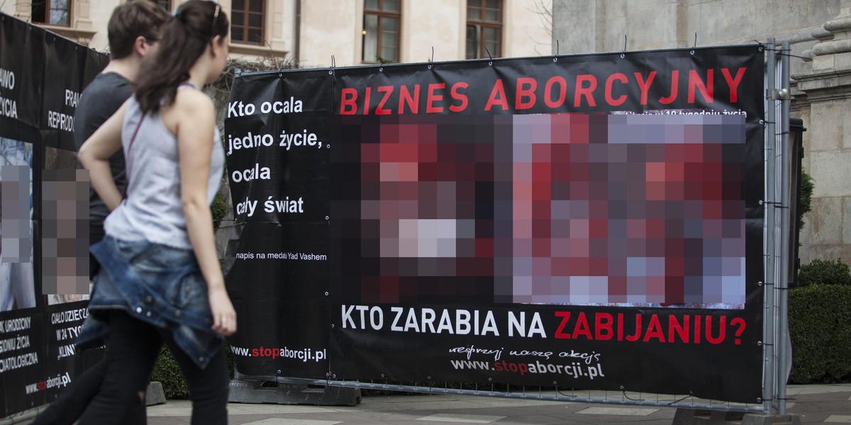 Kaczyński wykiwa pro-life z aborcją