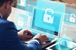 Sejmowe komisje poparły część poprawek Senatu do ustawy o podwyżkach dla rządowych ekspertów od cyberbezpieczeństwa