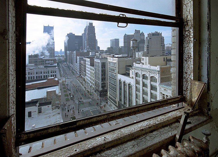 THE RUINS OF DETROIT FOT. YVES MARCHAND &amp; ROMAIN MEFFRE