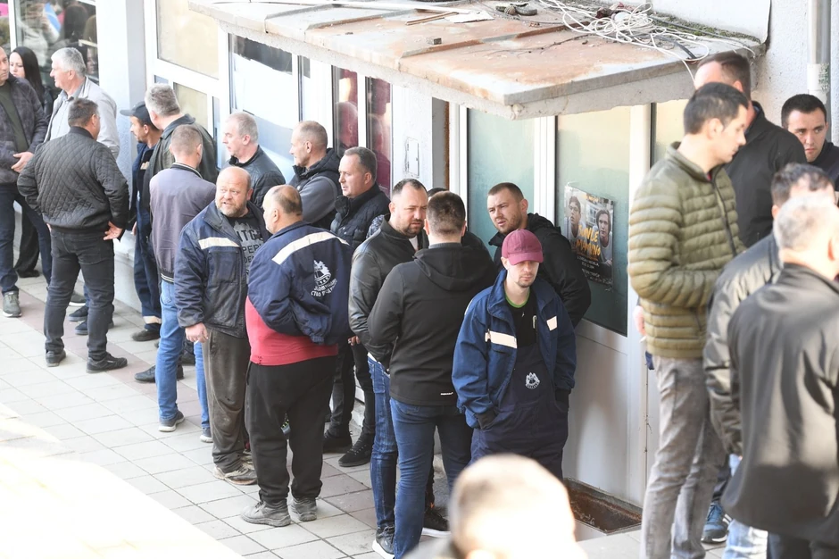 Kriza na KiM dostigla je vrhunac nakon ukidanja dinara