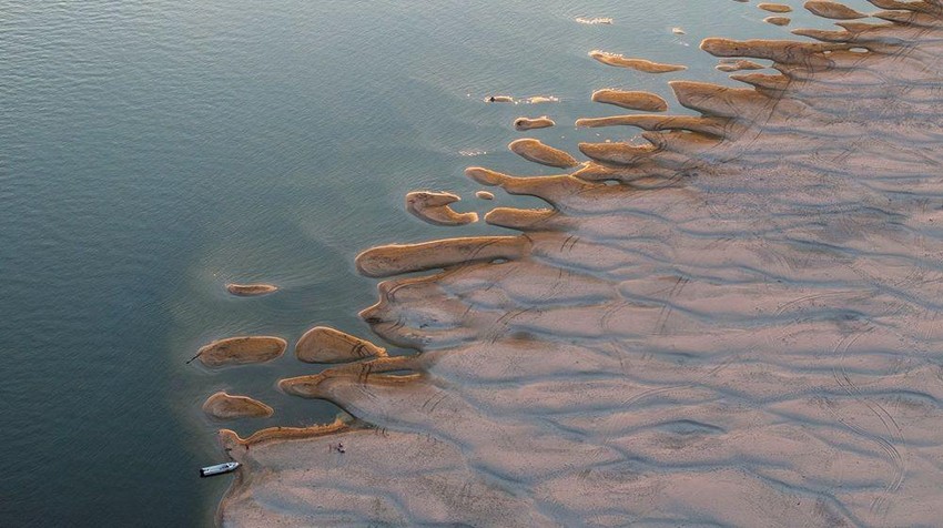 Ovako izgleda Dunav na pojedinim mestima sliva kroz Srbiju | Foto: REUTERS/Djordje Kojadinovic