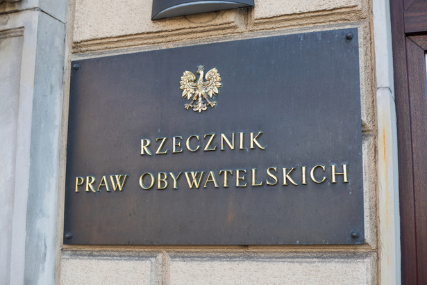 Jak podkreślił RPO, naruszenie prawa, do którego doszło w tej sprawie przed sądem rejonowym "należy uznać za istotne"