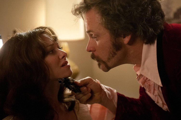 Peter Sarsgaard i Amanda Seyfried w filmie 'Królowa XXX'