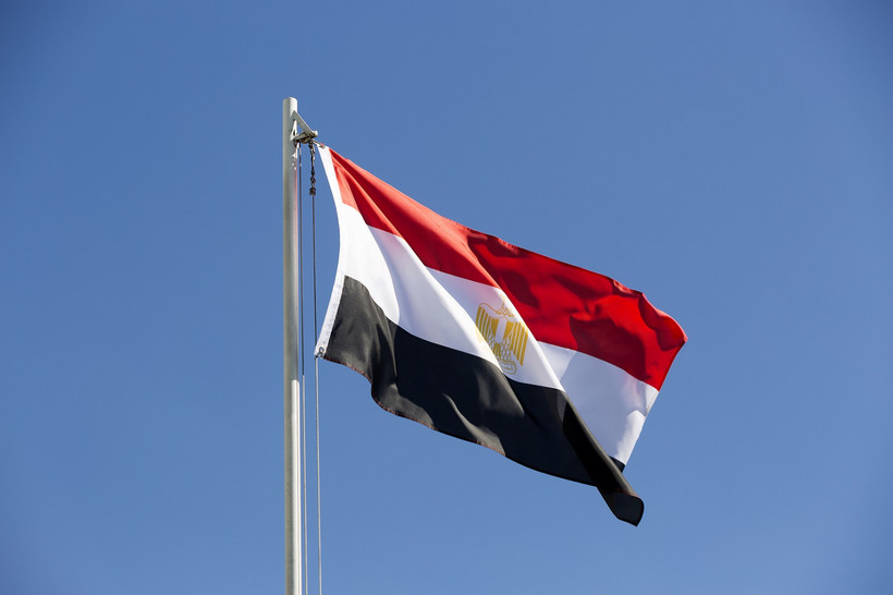Według oficjalnego bilansu w tym najkrwawszym zamachu w historii Egiptu zginęło co najmniej 235 osób, a 109 zostało rannych