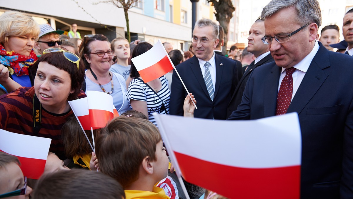 Prezydent podpisał nowelę ustawy o świadczeniach opieki zdrowotnej, która umożliwia otwieranie praktyk podstawowej opieki zdrowotnej przez pediatrów wspólnie z internistami. Dotychczas prowadzić praktykę POZ mogli tylko lekarze ze specjalizacją z medycyny rodzinnej.