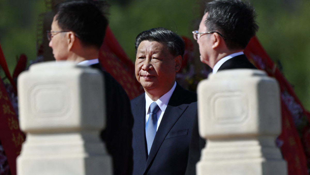 Xi pod płaszczykiem dyplomaty chowa mocarstwowe ambicje Pekinu