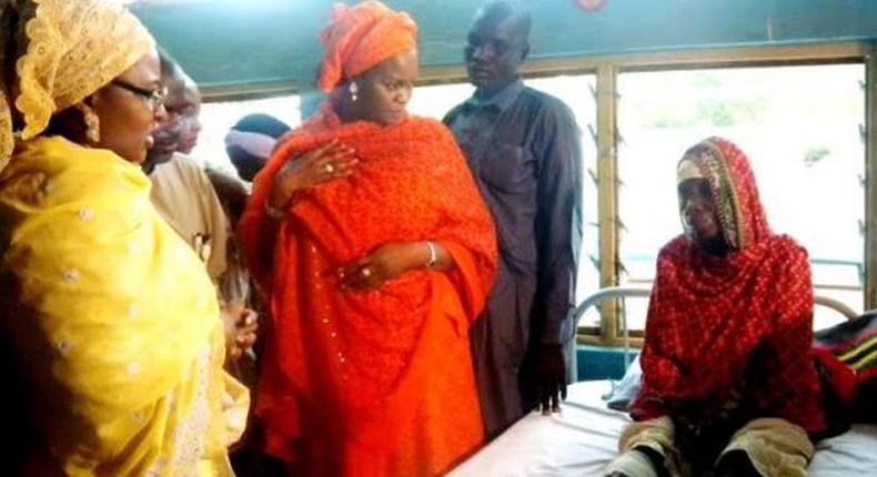 Aisha Buhari visits bomb blast victims in Yola on September 17, 2015