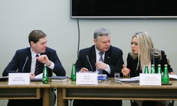 Prokurator prowadząca sprawę Amber Gold nie stawiła się przed komisją śledczą. Będzie wniosek o karę porządkową