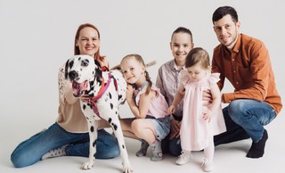 Zameldowanie nie ma wpływu na prawo do gminnej karty dużej rodziny