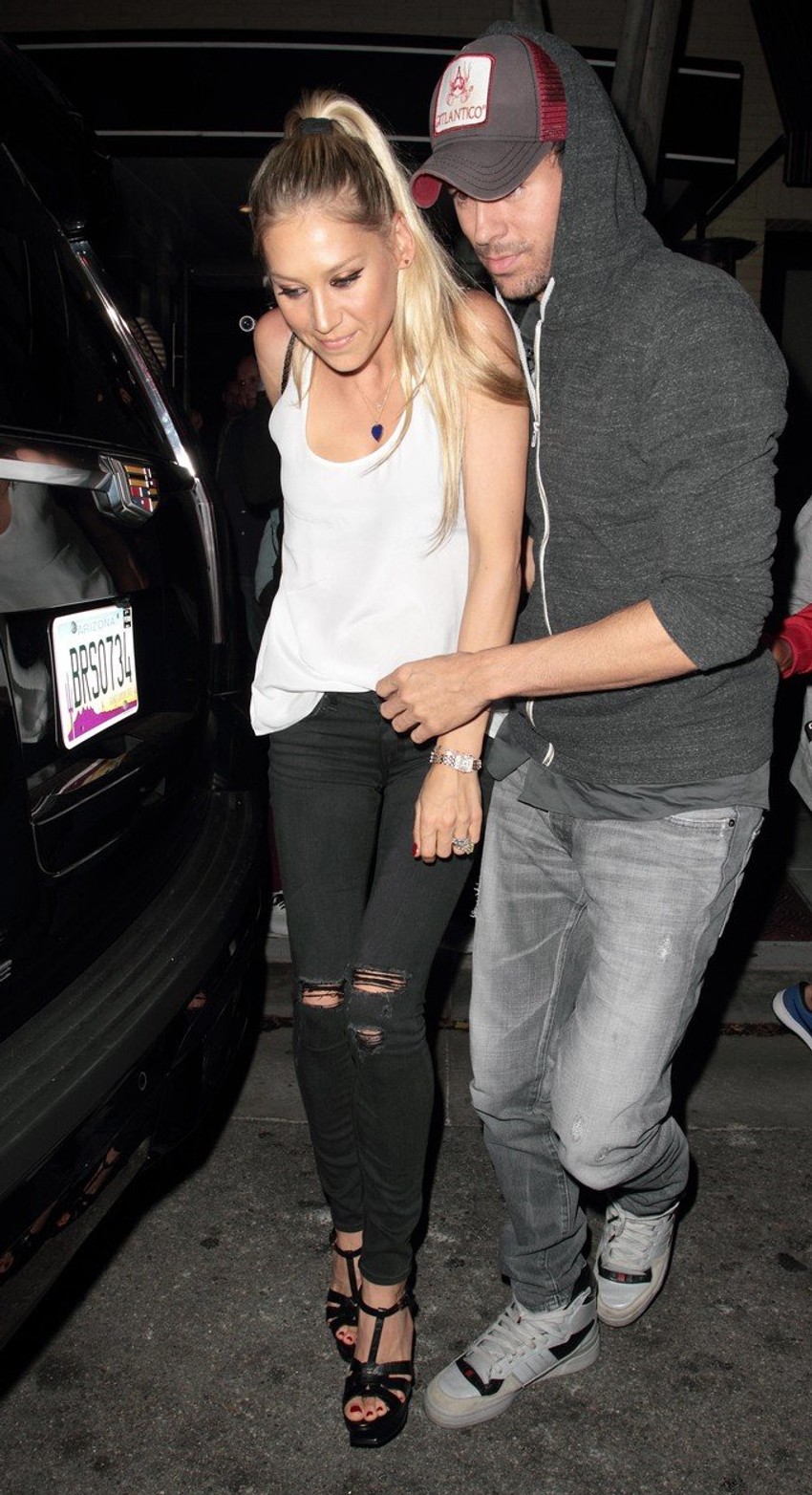 Ana Kurnjikova i Enrike Iglesijas