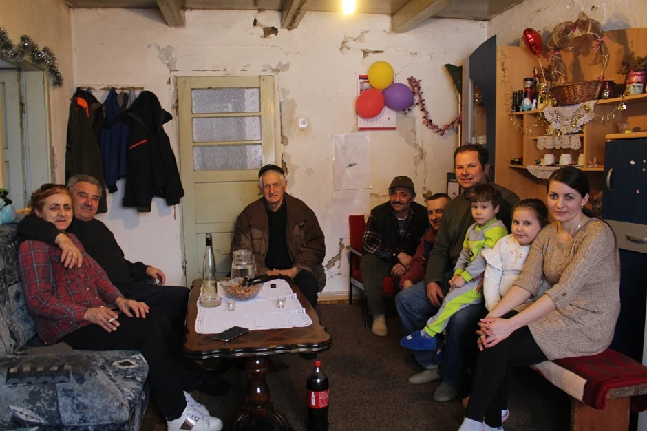 Celo selo na prelu u Košći