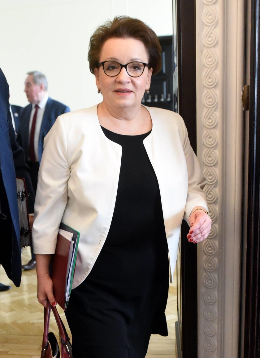 Była minister edukacji została europosłem. Anna Zalewska pojechała już do Brukseli