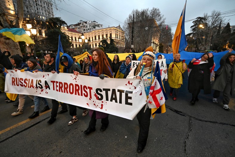 Proukraińska demonstracja w Tbilisi, 2024 r.