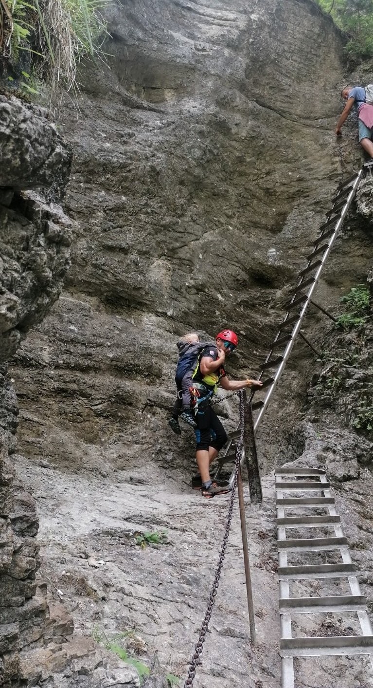 Horskí záchranári pomáhali dieťaťu v Suchej Belej. 