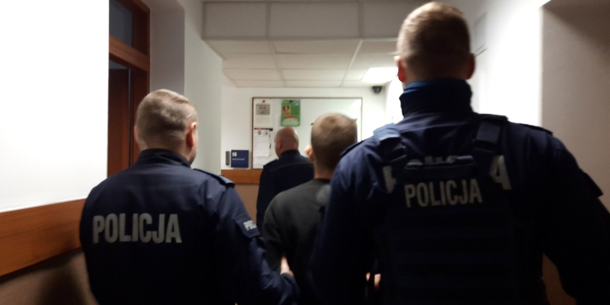 Nieprzyjemne konsekwencje sylwestrowej nocy. Sprawą musiała zająć się policja.