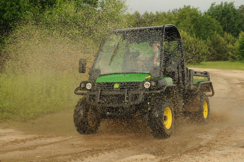 John Deere Gator