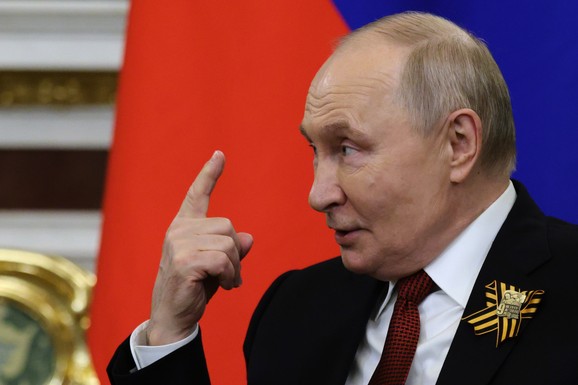ŠOK IZ KREMLJA! Putin izgovorio rečenicu o ratu u Ukrajini koju NIKO NIJE OČEKIVAO: Već neko vreme ruska elita šapuće do sad nezamislivo