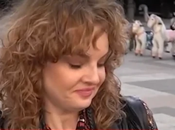 NASTUP UZ PRAZNE KLUPICE: Pevačica izašla pred samo nekoliko ljudi, evo kako je reagovala nakon velike NEPRIJATNOSTI