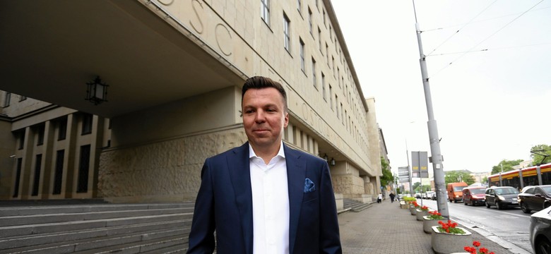 Afera podsłuchowa. Kelner uniknie kary? Prokuratura żąda więzienia dla Falenty