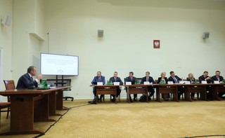 Rzymkowski: Raport komisji ds. Amber Gold na przełomie roku