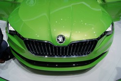 Taka będzie nowa skoda superb! Zobacz zdjęcia z premiery