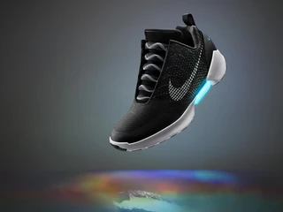 nike hyperadapt