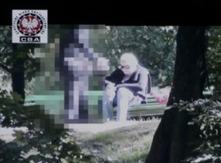 Policjanci zazdroszczą CBA premii za Sawicką