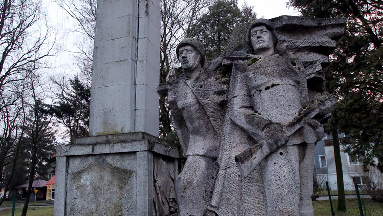 Lidzbark Warminski Rozebrano Pomnik Wdziecznosci Armii Radzieckiej Wiadomosci