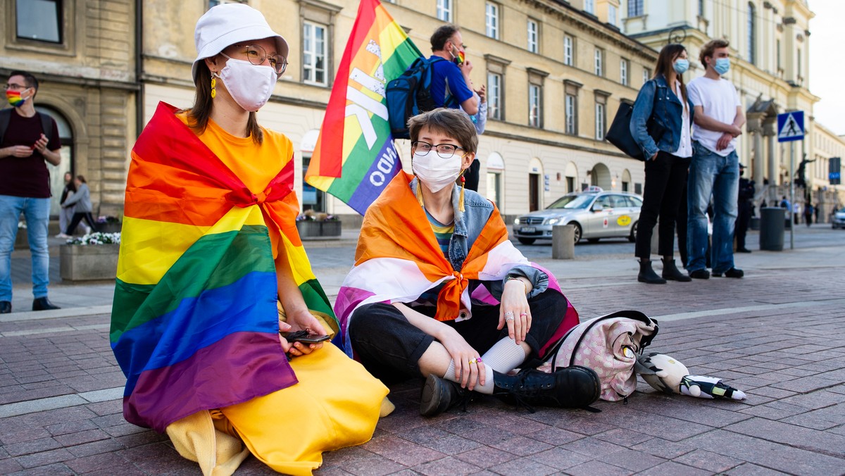 Polska-Serbia. Kryzys w relacjach z powodu LGBT