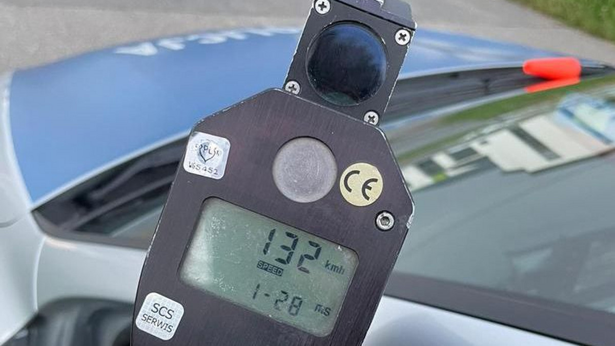 Opole: Pirat drogowy na motocyklu. Pędził ponad 130 km/h w terenie zabudowanym