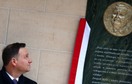 LUCIEŃ TABLICA PAMIĄTKOWA LECHA KACZYŃSKIEGO ODSŁONIĘCIE (Prezydent Andrzej Duda)