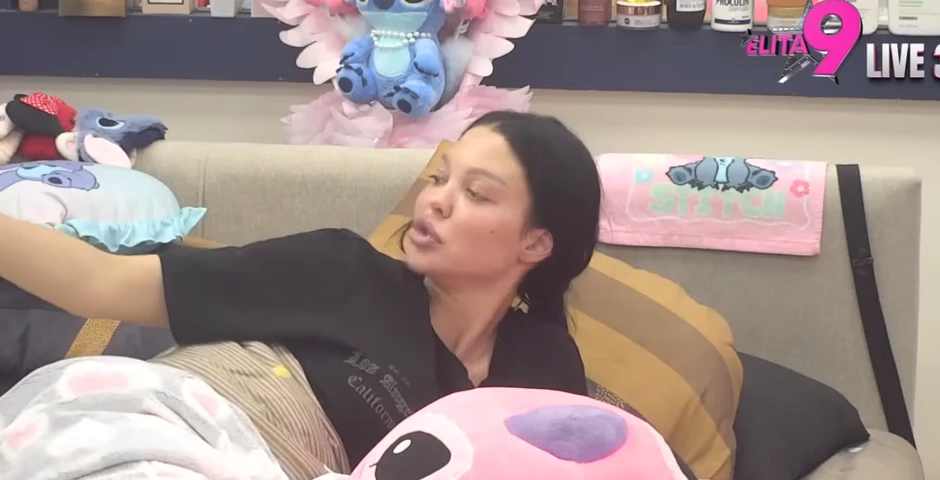 Maja Marinković moli za pomoć: Pukao joj silikon