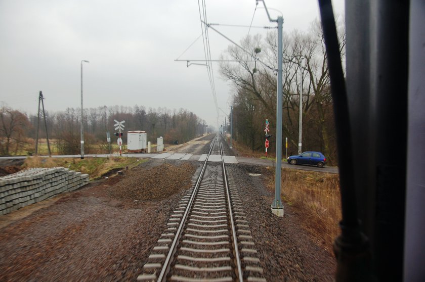 Modernizacja linii i przejazdu na trasie Szewce-Oborniki Śląskie