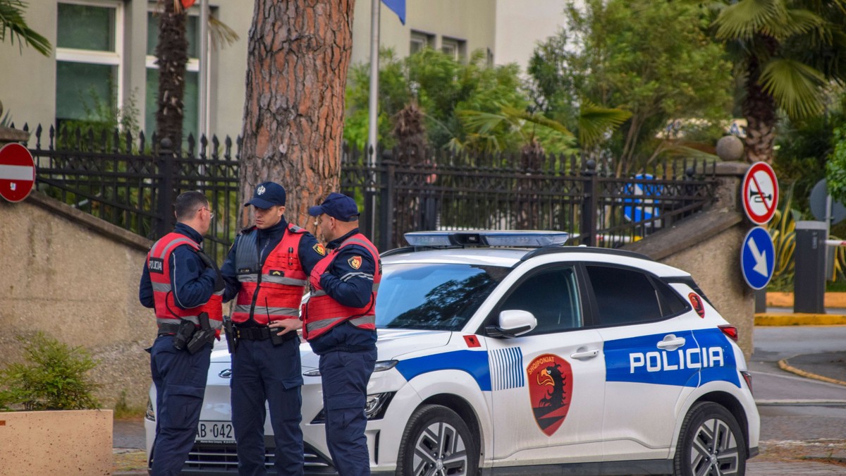 Albanija policija, ilustracija