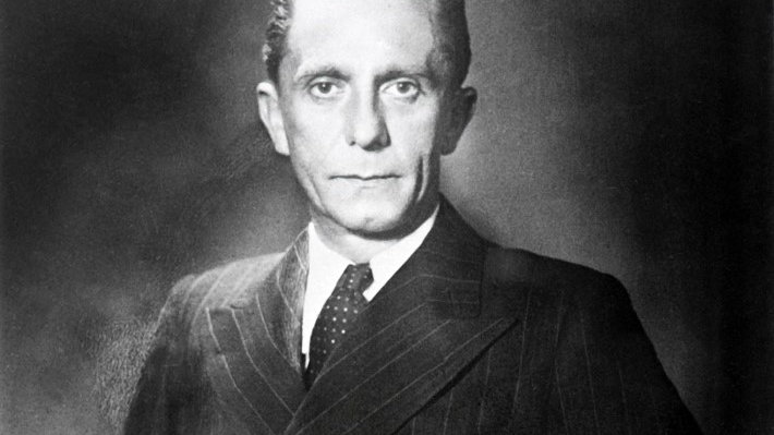 Joseph Goebbels (zdjęcie bez daty)