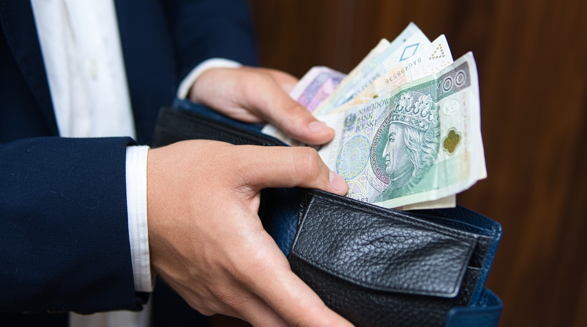Rada Ministrów zaproponowała, aby płaca minimalna w 2026 r. wynosiła 4 806 zł brutto.