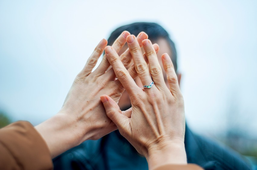 Žene, ne trpite nasilje